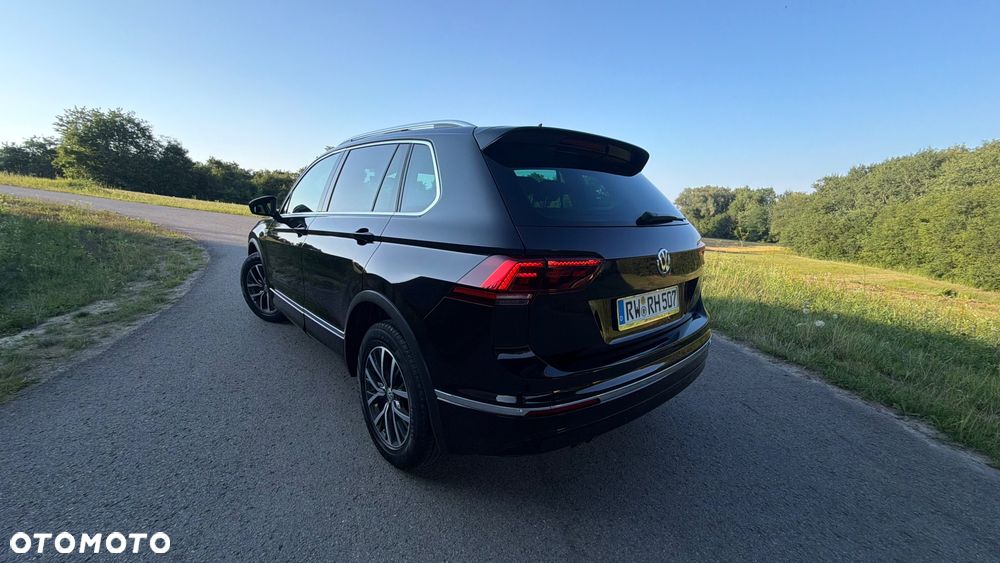 Volkswagen Tiguan 2.0 TDI SCR R-Line - 10