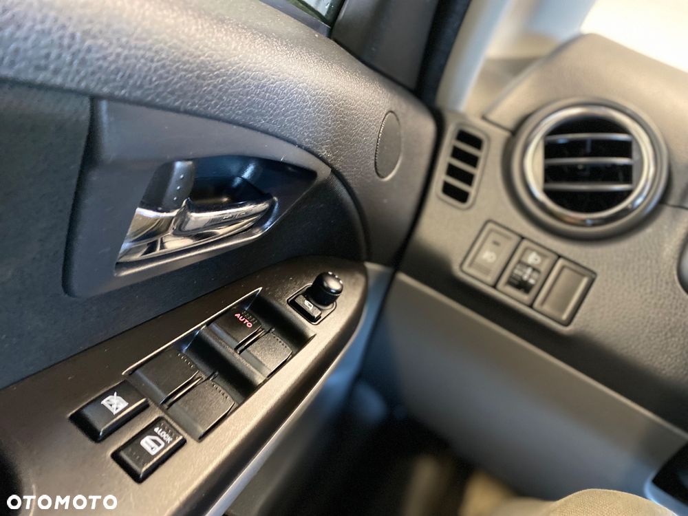 Suzuki SX4 1.6 Premium - 22