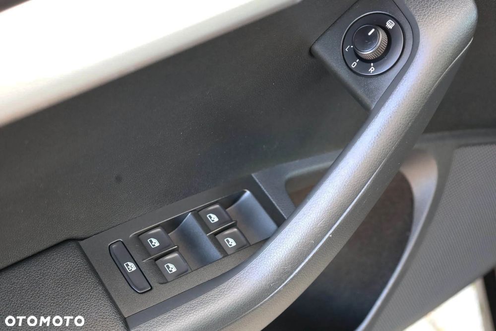 Skoda Octavia 1.6 TDI Ambition - 29