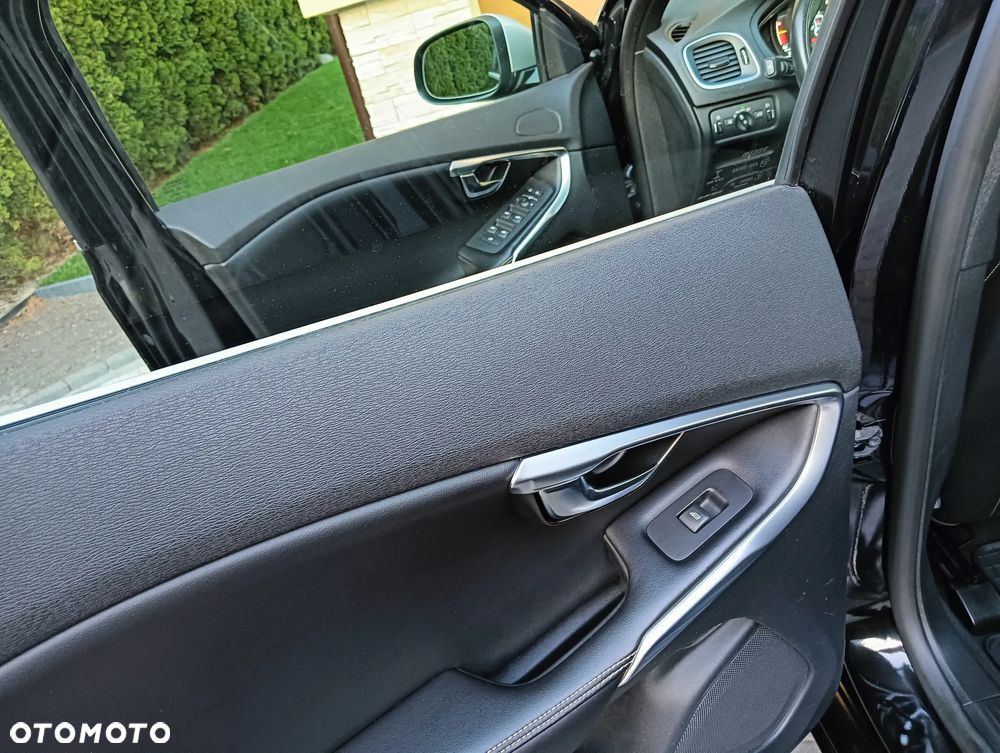 Volvo V40 - 20
