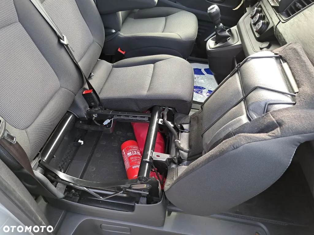 Renault TRAFIC 9-CIO MIEJSCOWY - 23