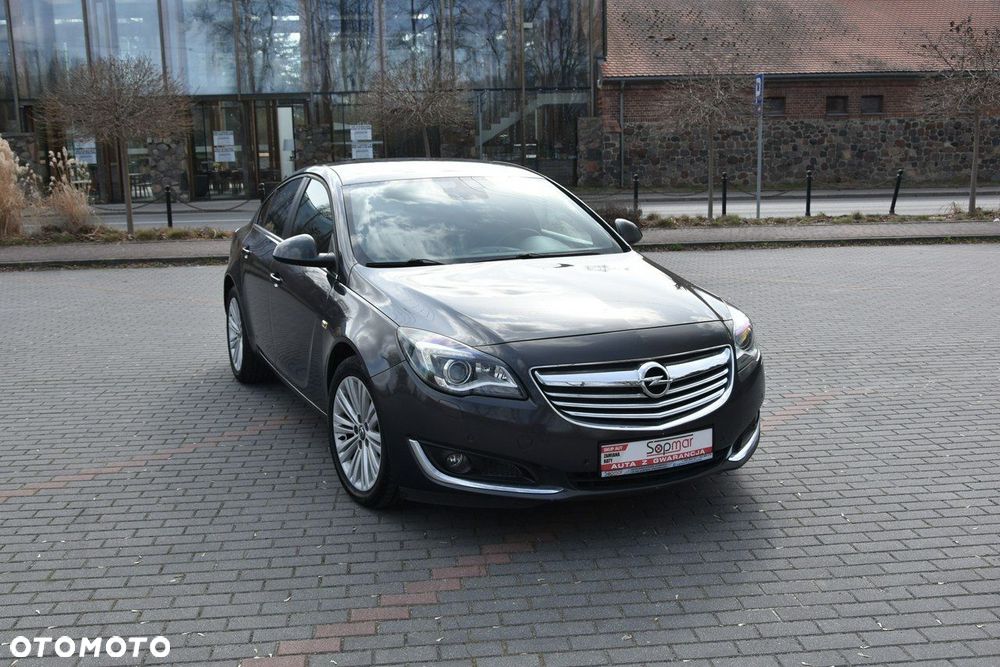 Opel Insignia 2.0 T Active 4x4 S&S - 22