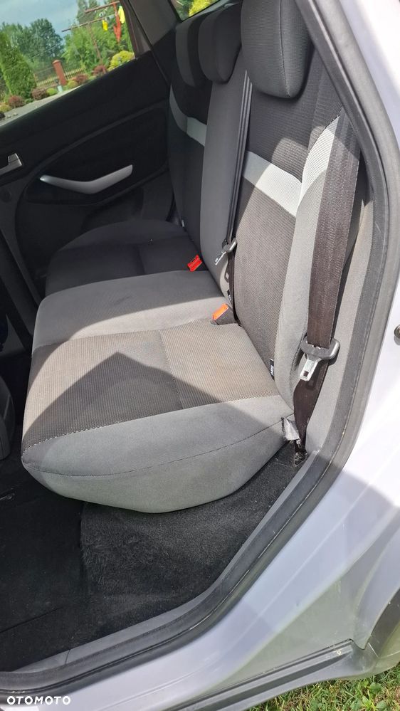 Ford Kuga 2.0 TDCi Individual - 14