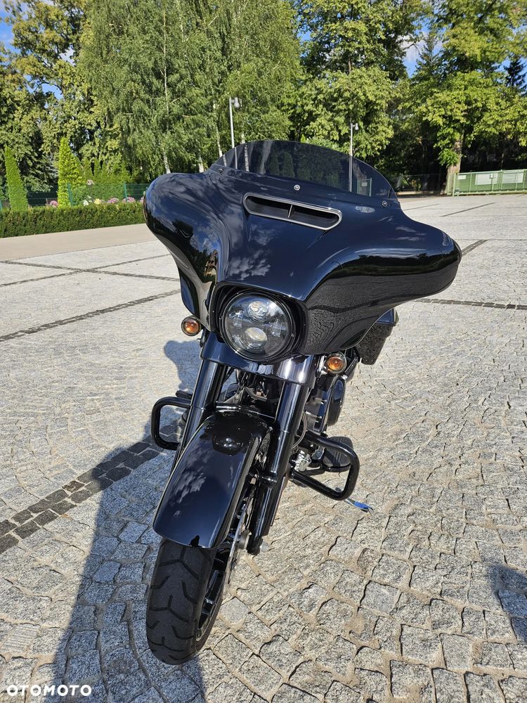 Harley-Davidson FLHXS Special - 4