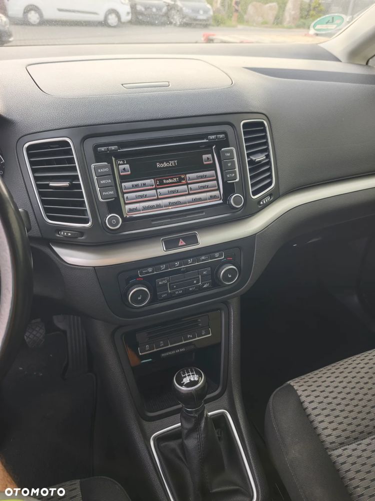 Volkswagen Sharan 2.0 TDI DPF Trendline - 13