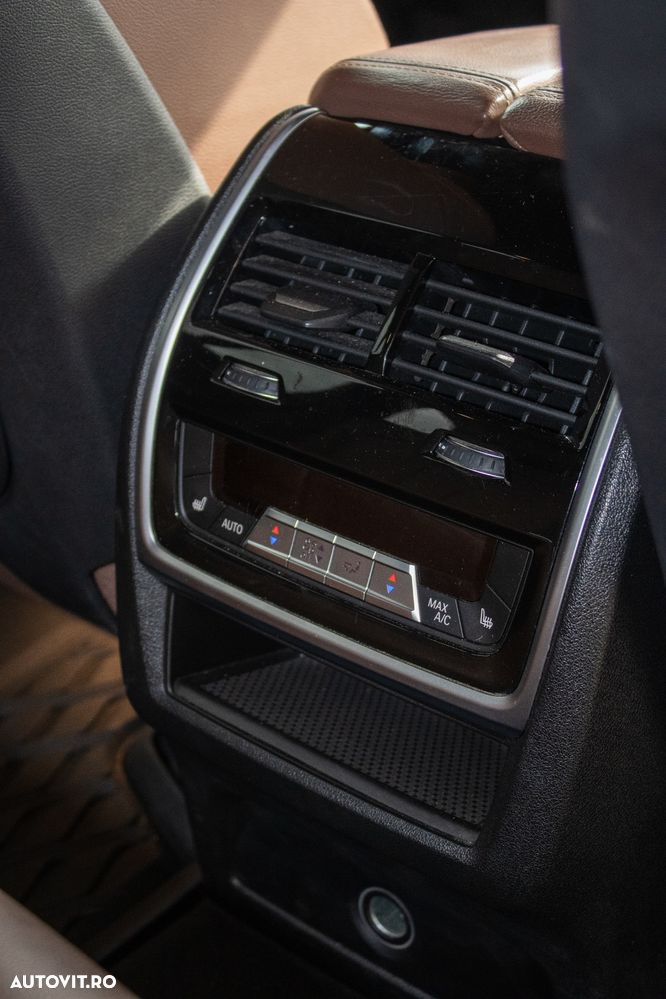 BMW X5 xDrive40i xLine - 19