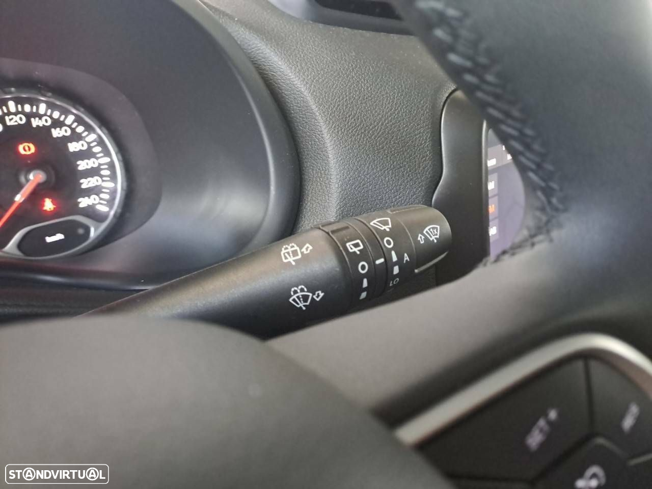 Jeep Renegade 1.5 TG e-Hybrid Limited DCT - 15