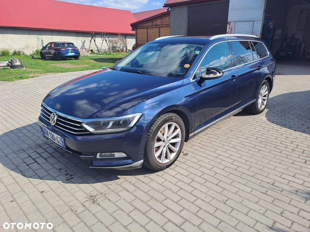 Volkswagen Passat 2.0 TDI (BlueMotion Technology) Highline - 1