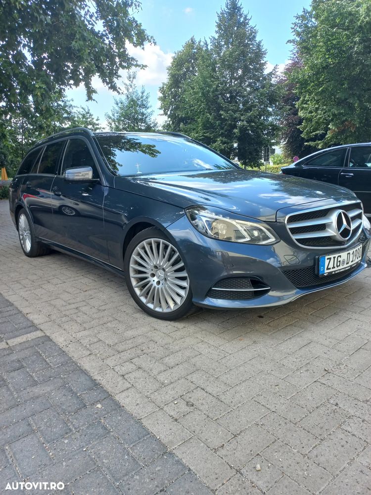 Mercedes-Benz E-Class 2015 photo 5