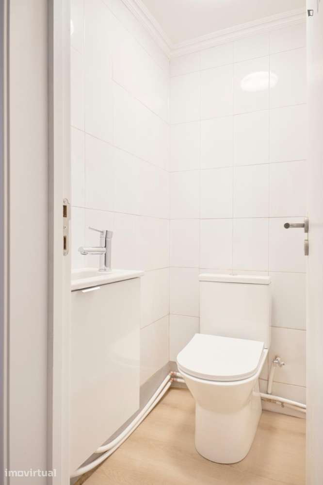 Quarto - localizado em Alameda Lisbon - Grande imagem: 5/40
