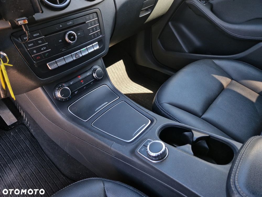 Mercedes-Benz Klasa B 200 d 7G-DCT Edition - 28