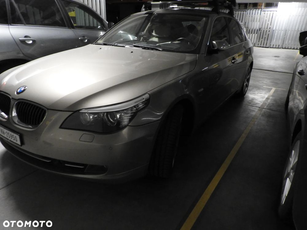 BMW Seria 5 530d xDrive - 1
