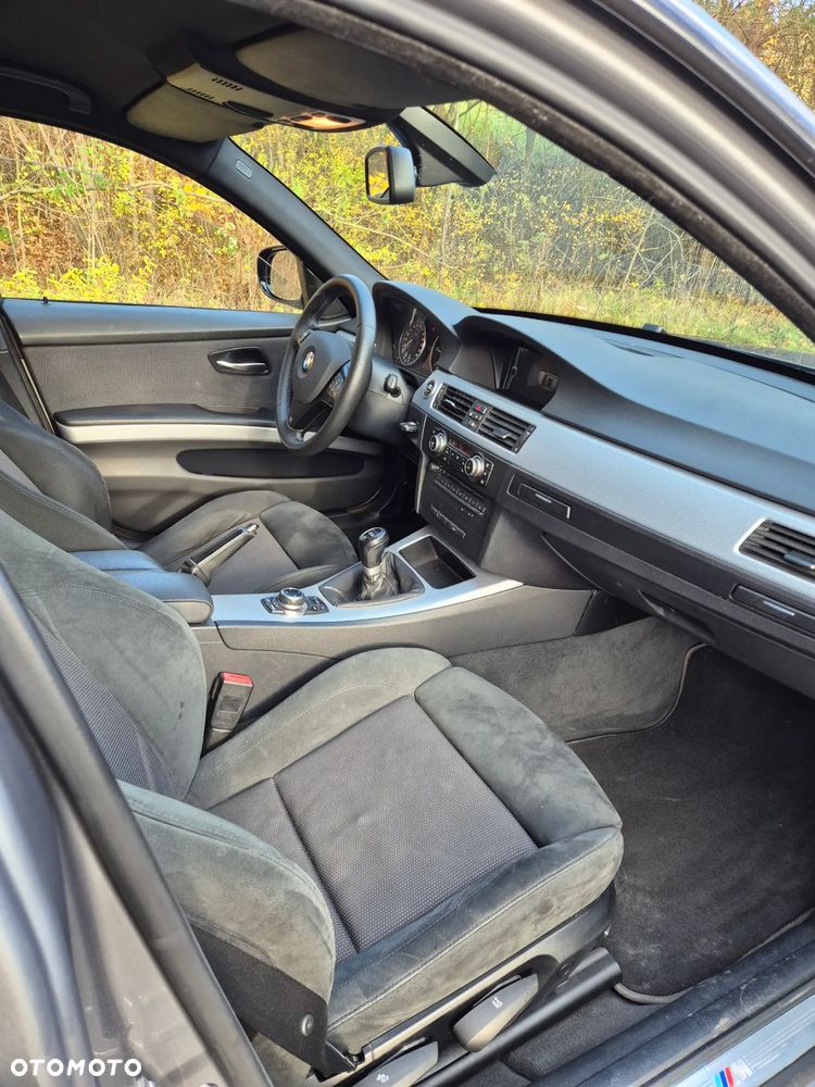 BMW Seria 3 320d - 18