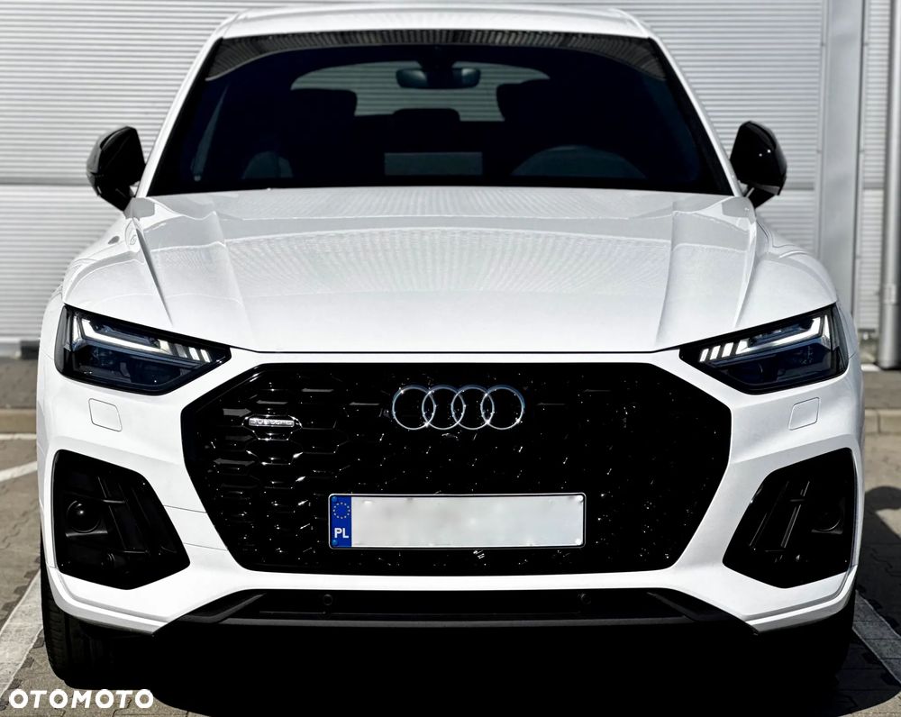 Audi Q5 Sportback - 4