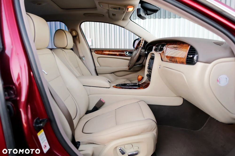 Jaguar XJ XJ8 4.2 LWB - 6