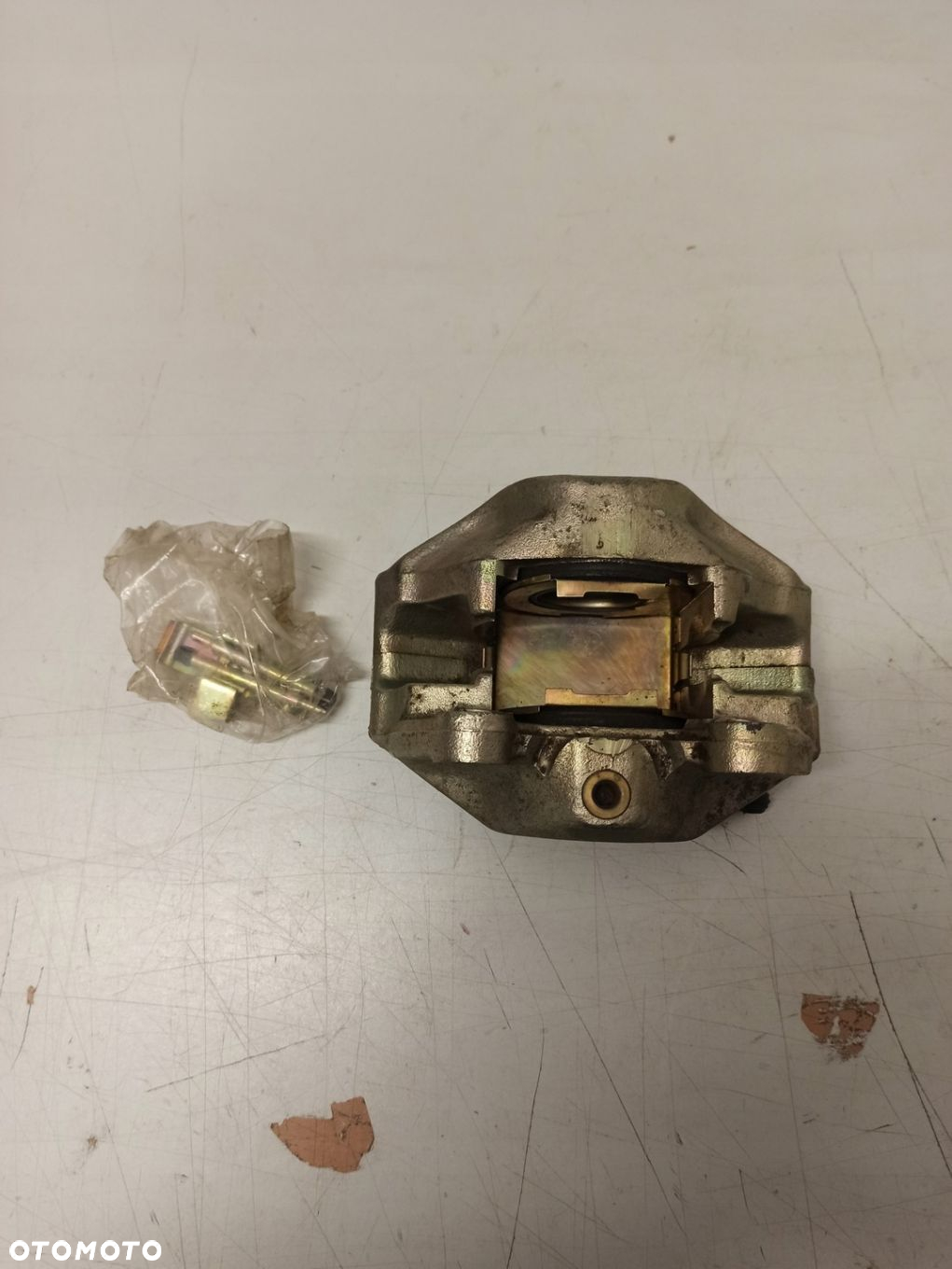 ZACISK HAMULCA PRZÓD MERCEDES W114 W115 INNE A0014218198 ASO ORG - 2