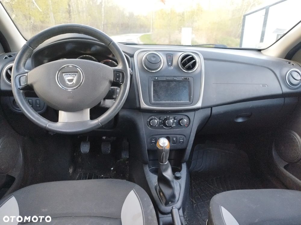 Dacia Sandero Stepway dCi 90 (S&S) Celebration - 9
