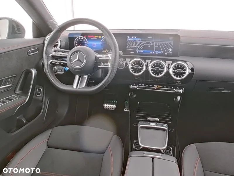 Mercedes-Benz CLA 250 e PHEV AMG Line 8G-DCT - 7