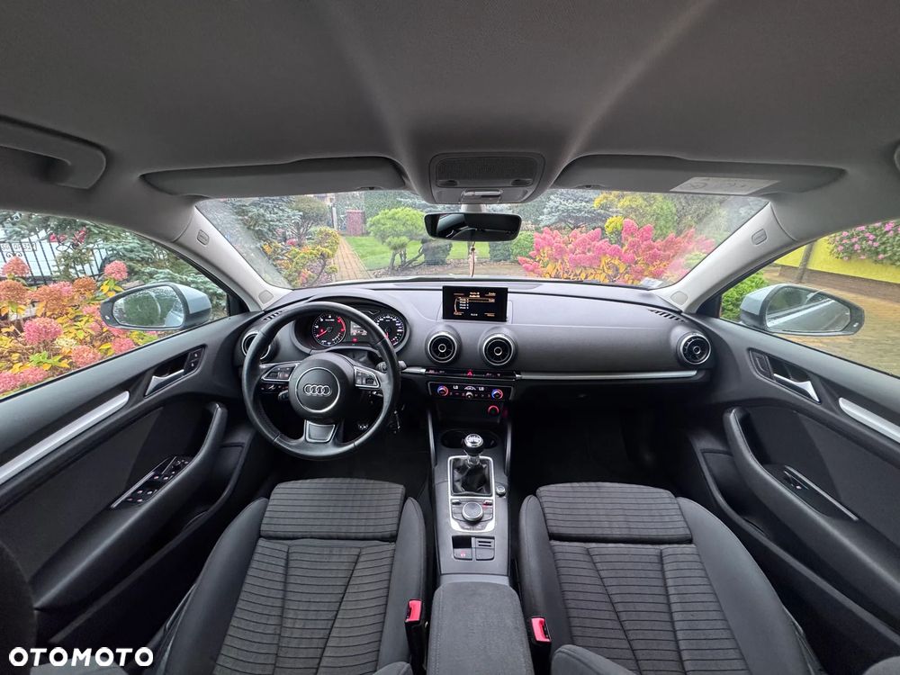 Audi A3 Sportback 1.6 TDI (clean diesel) Attraction - 8