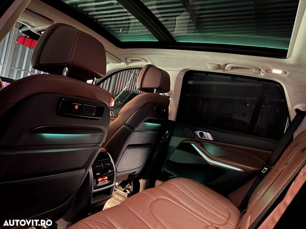 BMW X5 xDrive30d xLine - 24