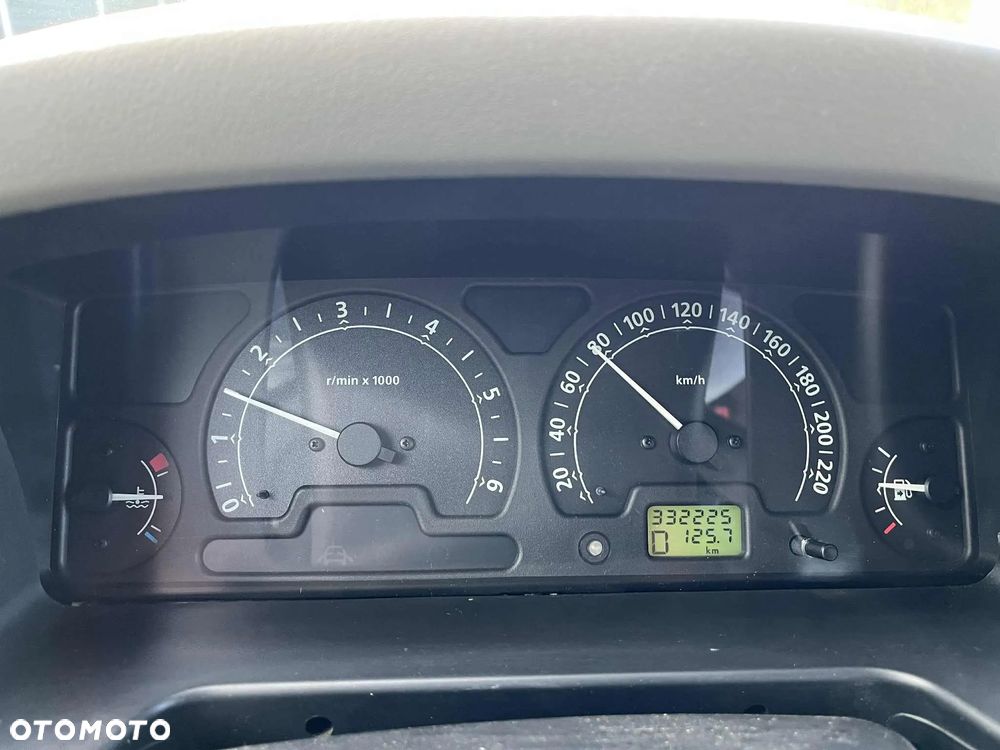 Land Rover Discovery - 10