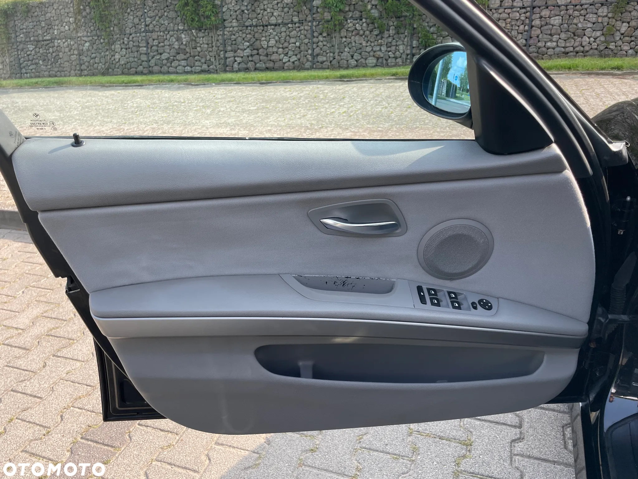 BMW Seria 3 318i - 30