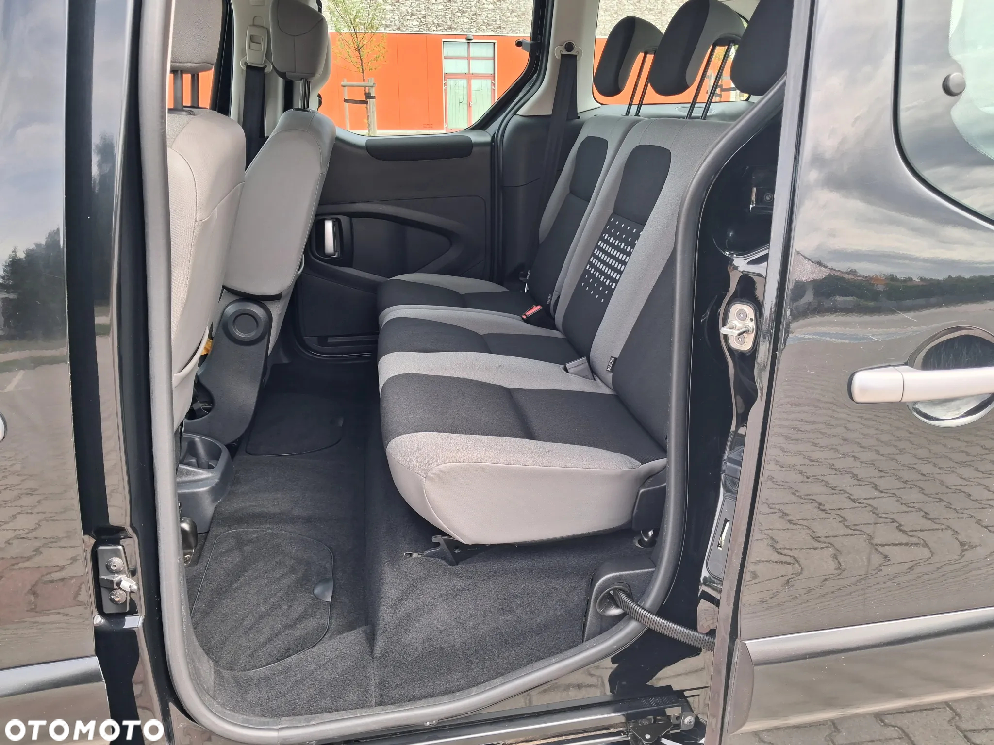 Citroën Berlingo Multispace BlueHDi 100 FEEL - 10