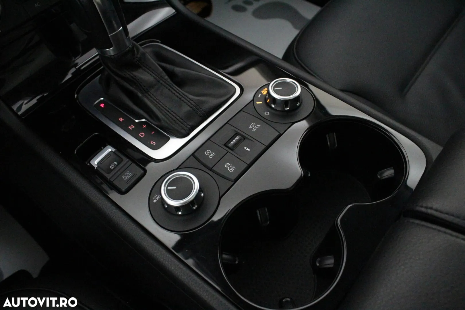 Volkswagen Touareg - 26