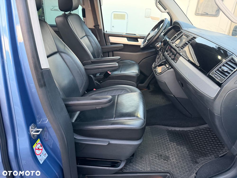 Volkswagen Caravelle 2.0 TDI L2 Highline 4Motion DSG - 18