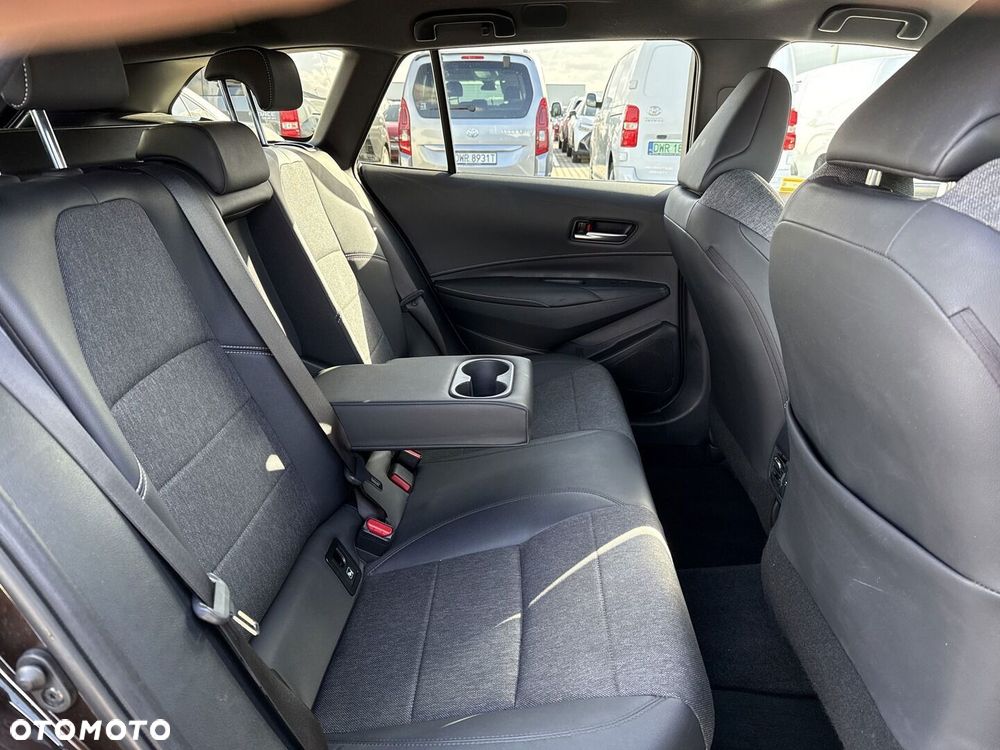Toyota Corolla 1.8 Hybrid Comfort - 8