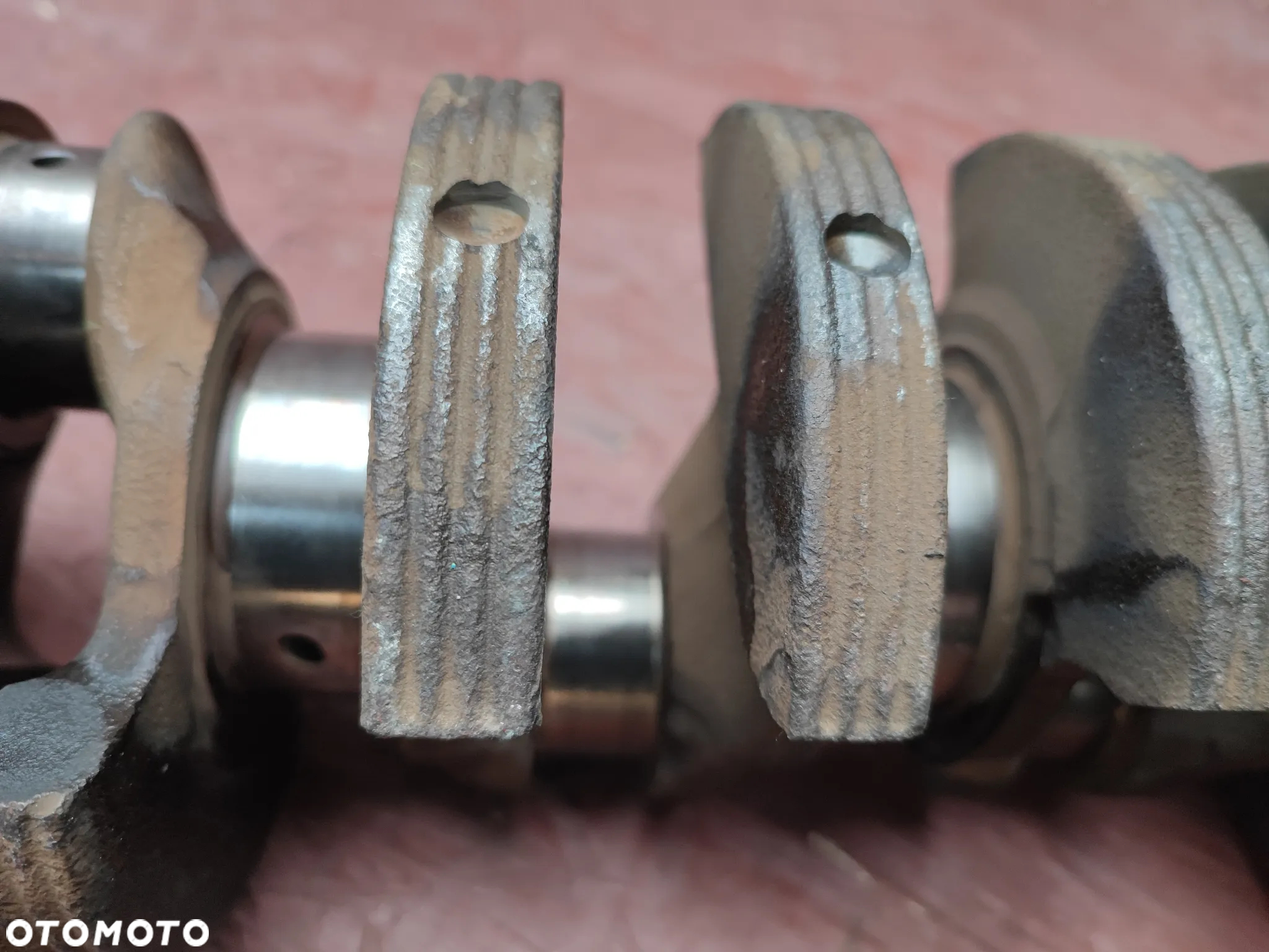 BMW E36 / E34 / E39 / Z3 ORYGINALNY WAŁ KORBOWY DO SILNIKÓW GAMY M52B25 1X VANOS / M50B25 O NR. 11 21 1 705 847 / 11 21 1 432 275 OEM W BARDZO DOBRYM STANIE - 26