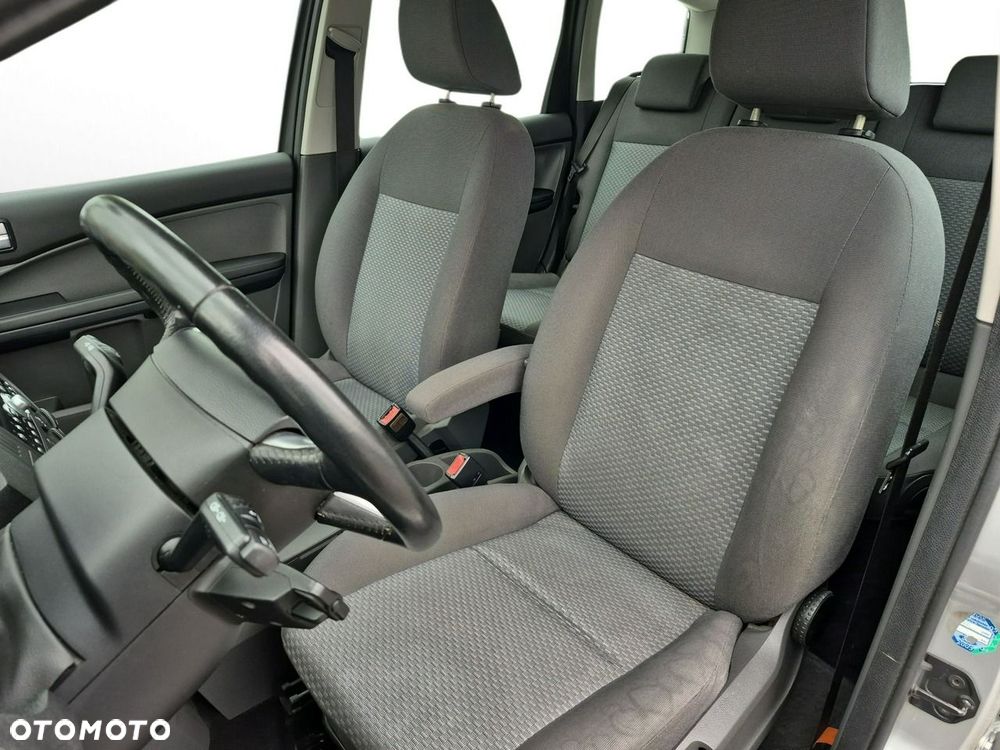 Ford C-MAX - 11