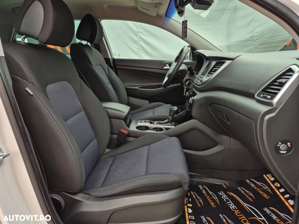 Hyundai Tucson blue 1.7 CRDi 2WD DCT Style - 13