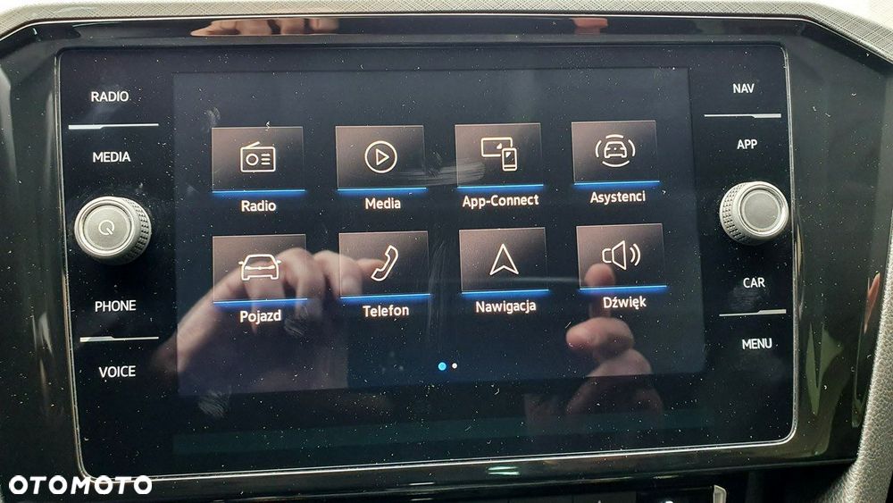 Volkswagen Passat - 31