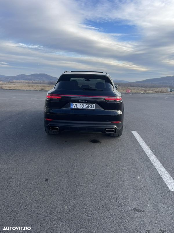 Porsche Cayenne Tiptronic S Platinum Edition - 17
