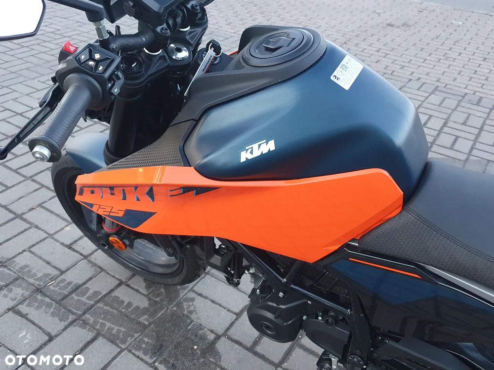KTM Duke - 33