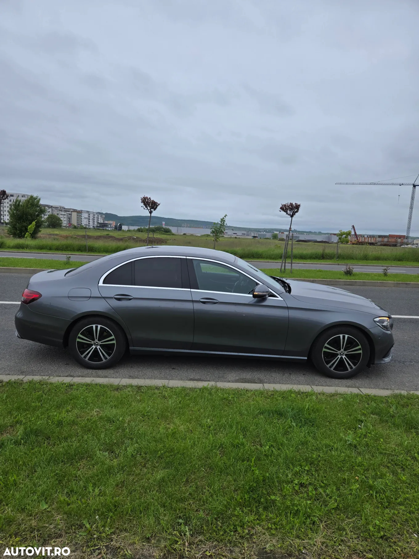 Mercedes-Benz E 200 d 9G-TRONIC Avantgarde - 14