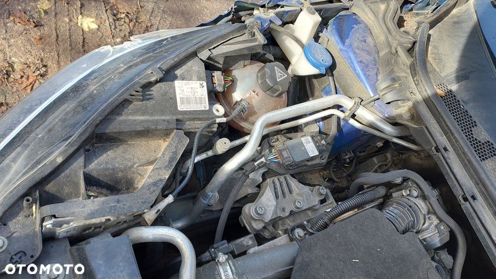 Peugeot 308 SW BlueHDi 130 EAT8 GT - 19