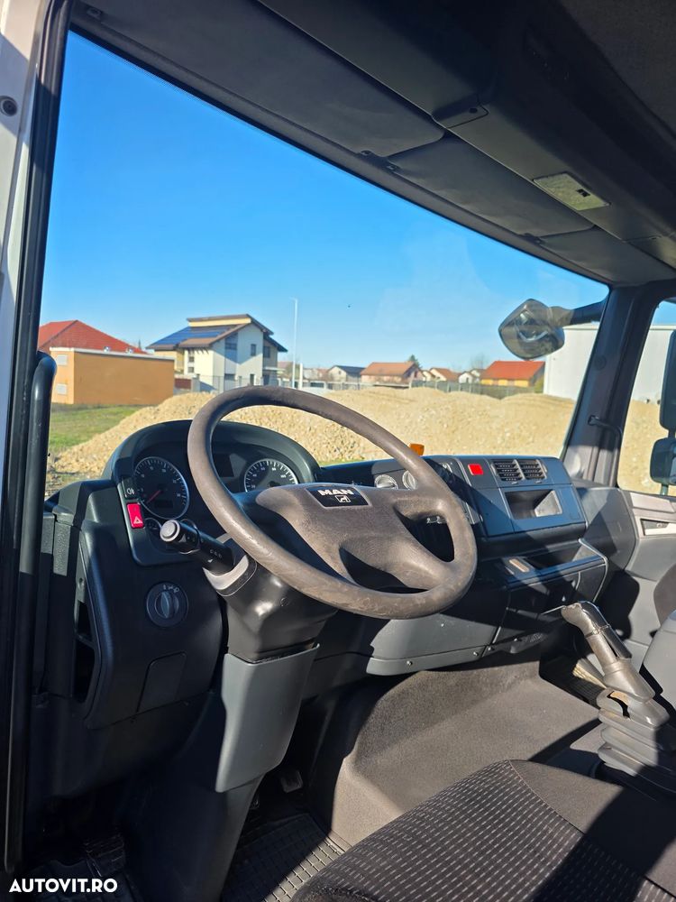 MAN TGL 7.180 4X2 BB - 7