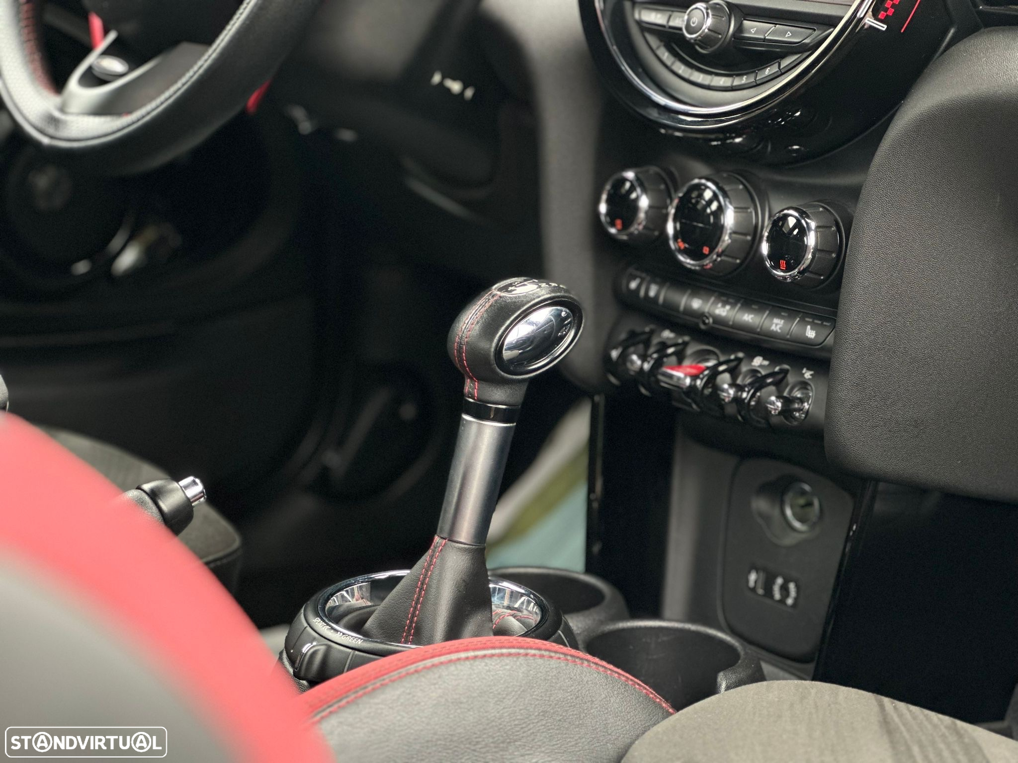 MINI 3 Portas John Cooper Works Aut. - 6
