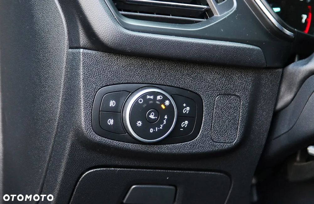 Ford Focus 1.0 EcoBoost Active - 23