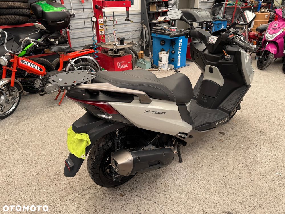 Kymco X-Town - 7