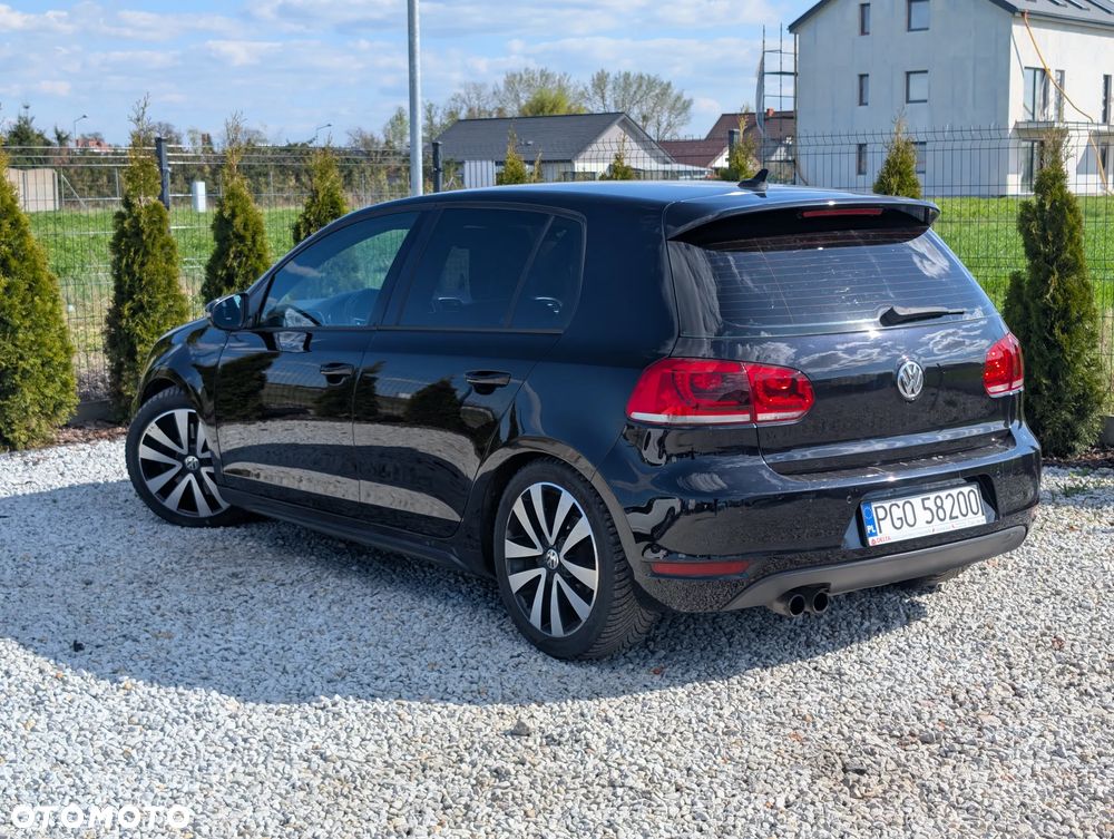 Volkswagen Golf 2.0 TDI DPF Highline - 7