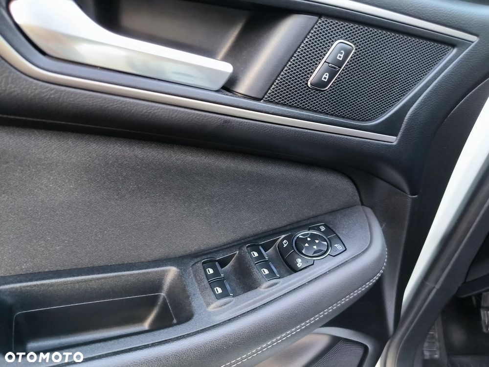 Ford S-Max 1.5 Eco Boost Start-Stopp Trend - 35