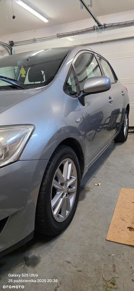 Toyota Auris 1.6 VVT-i Sol MM - 10