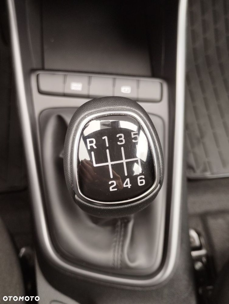 Hyundai Bayon 1.0 T-GDI Modern - 34