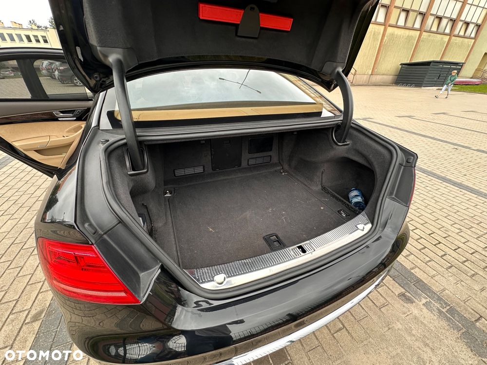 Audi A8 4.2 FSI Quattro - 23