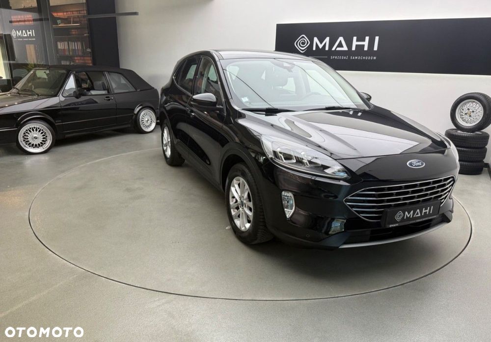 Ford Kuga 2.0 EcoBlue Hybrid TITANIUM - 4