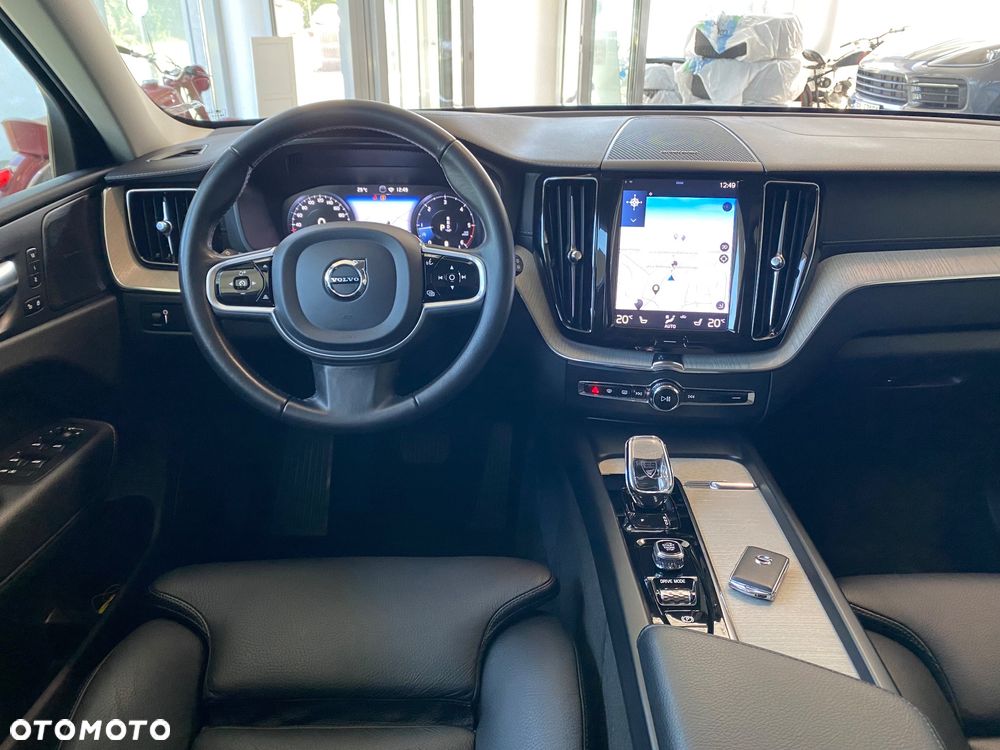 Volvo XC 60 B4 D AWD Inscription - 28