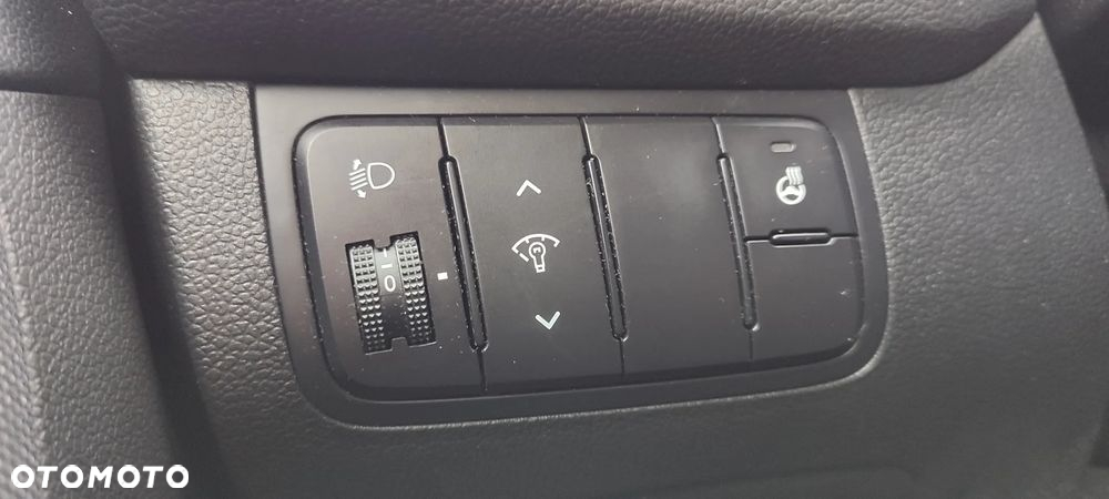 Kia Ceed Cee'd 1.6 GDI L Business Line - 35